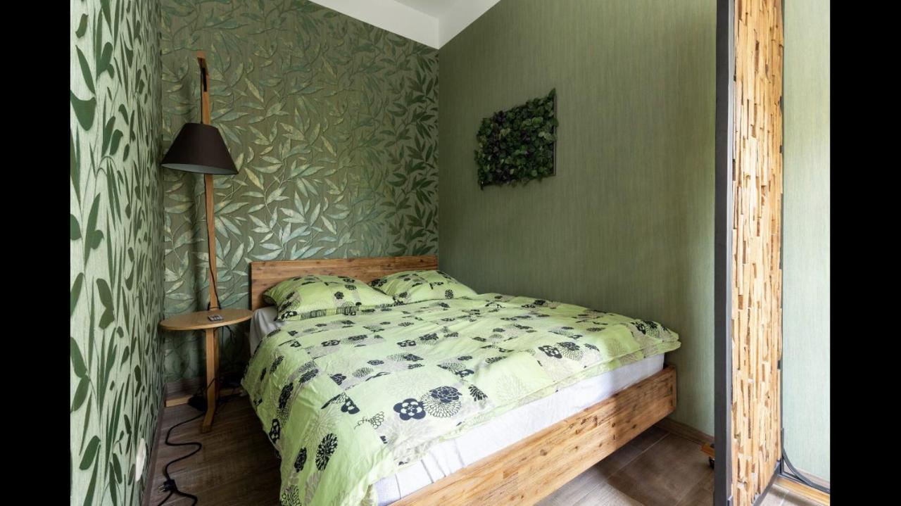 יינה Appartment Im Villenviertel מראה חיצוני תמונה